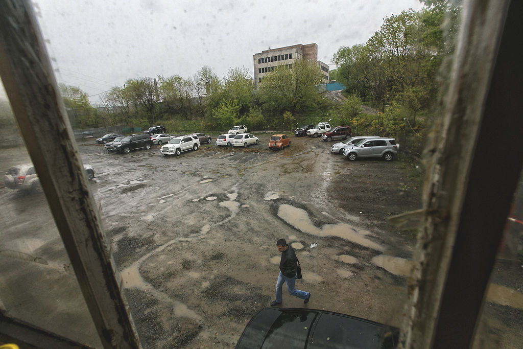 Вид из окна охранников