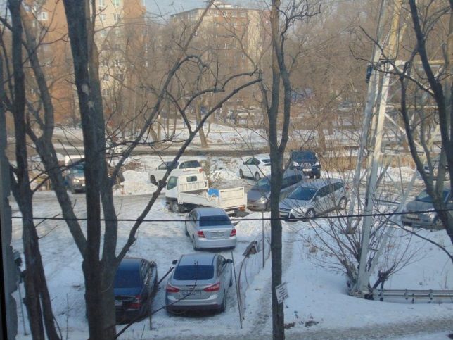 Автостоянка на Гамарника, 2