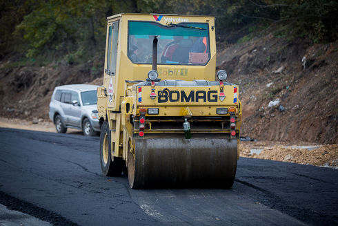 Днепровскую начали асфальтировать