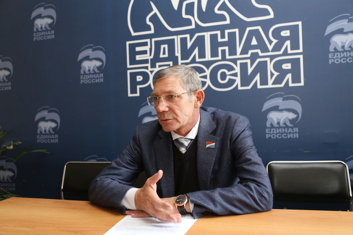 Юрий Корсаков