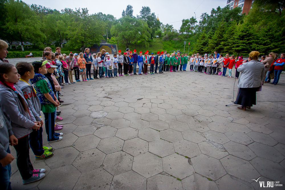 ГИБДД провело для детей акцию &laquo;Веселый светофор&raquo;