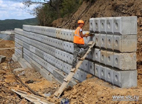 Строительство подпорной стены